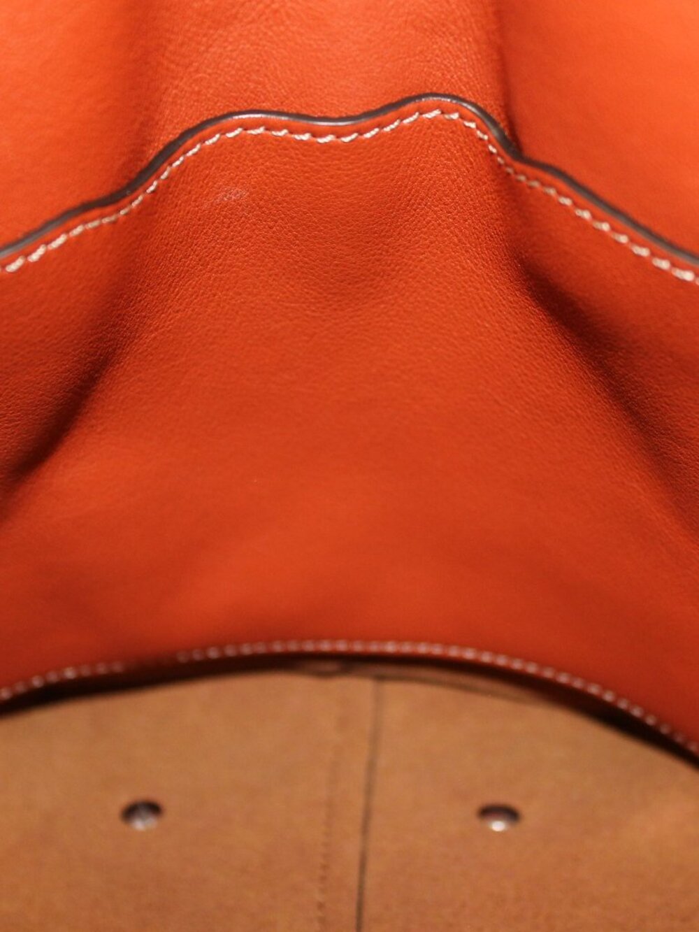 Tod's Di Swing small bag in EUC - Picture 14 of 14